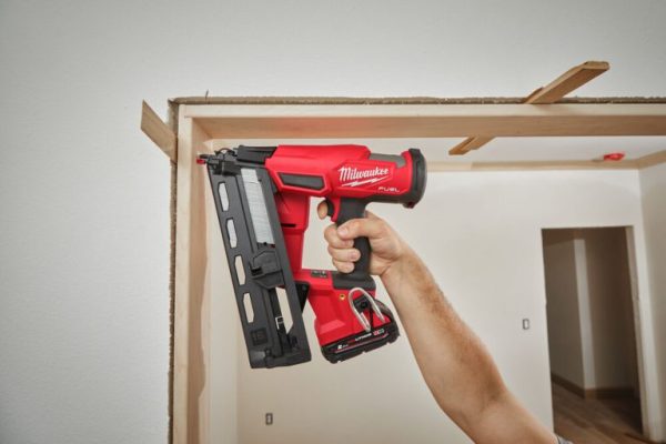 MILWAUKEE M18 FUEL™ FN16GA-202X 16 GA ΚΑΡΦΩΤΙΚΟ ΦΙΝΙΡΙΣΜΑΤΟΣ - Image 4